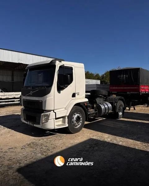 VOLVO VM 330 4X2 - Foto 3