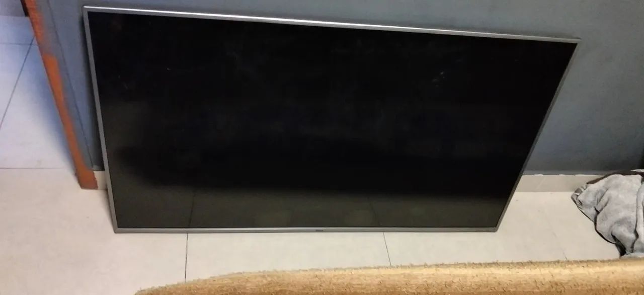 TV 55 polegadas com problema na tela  - Foto 2