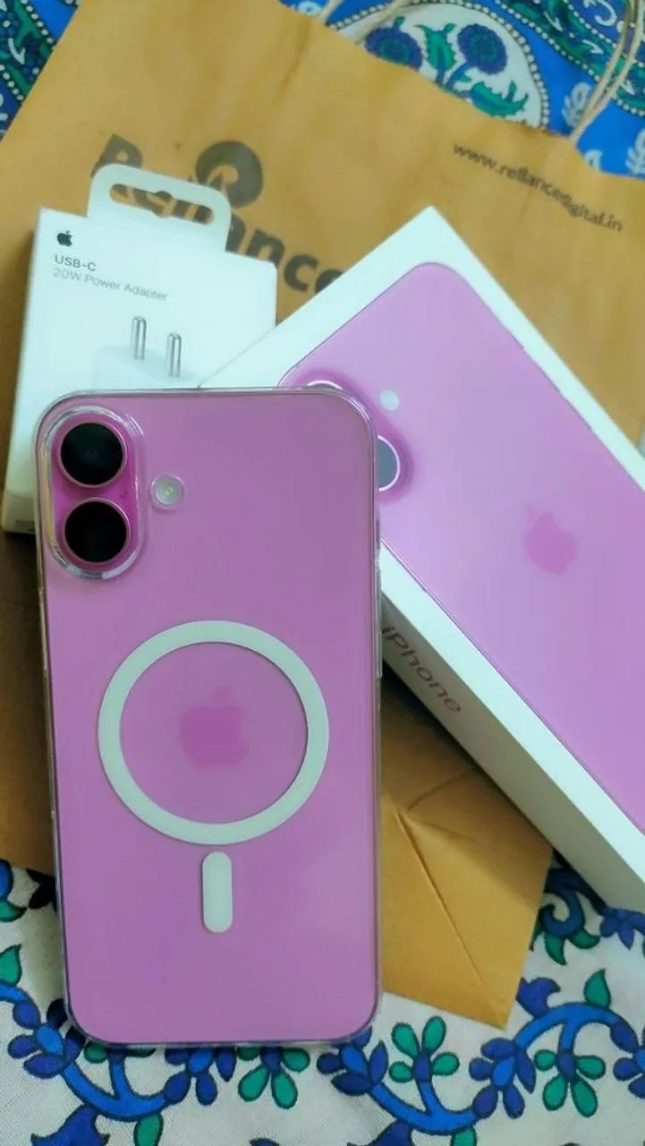 IPhone 16 Plus - Foto 3