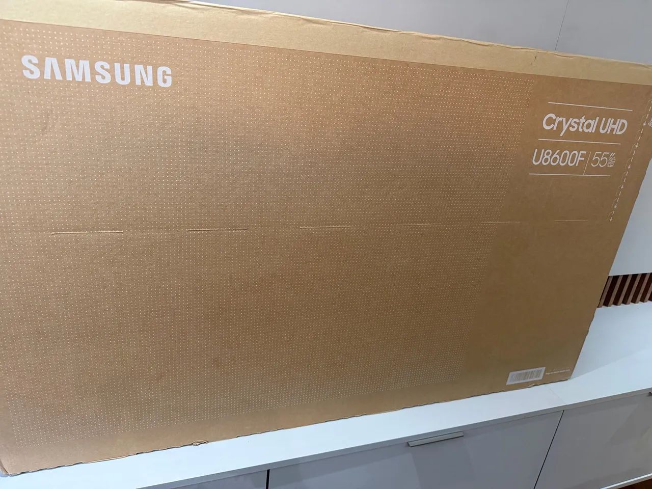 Vendo 4 TVs de 55 polegadas da Samsung na caixa .