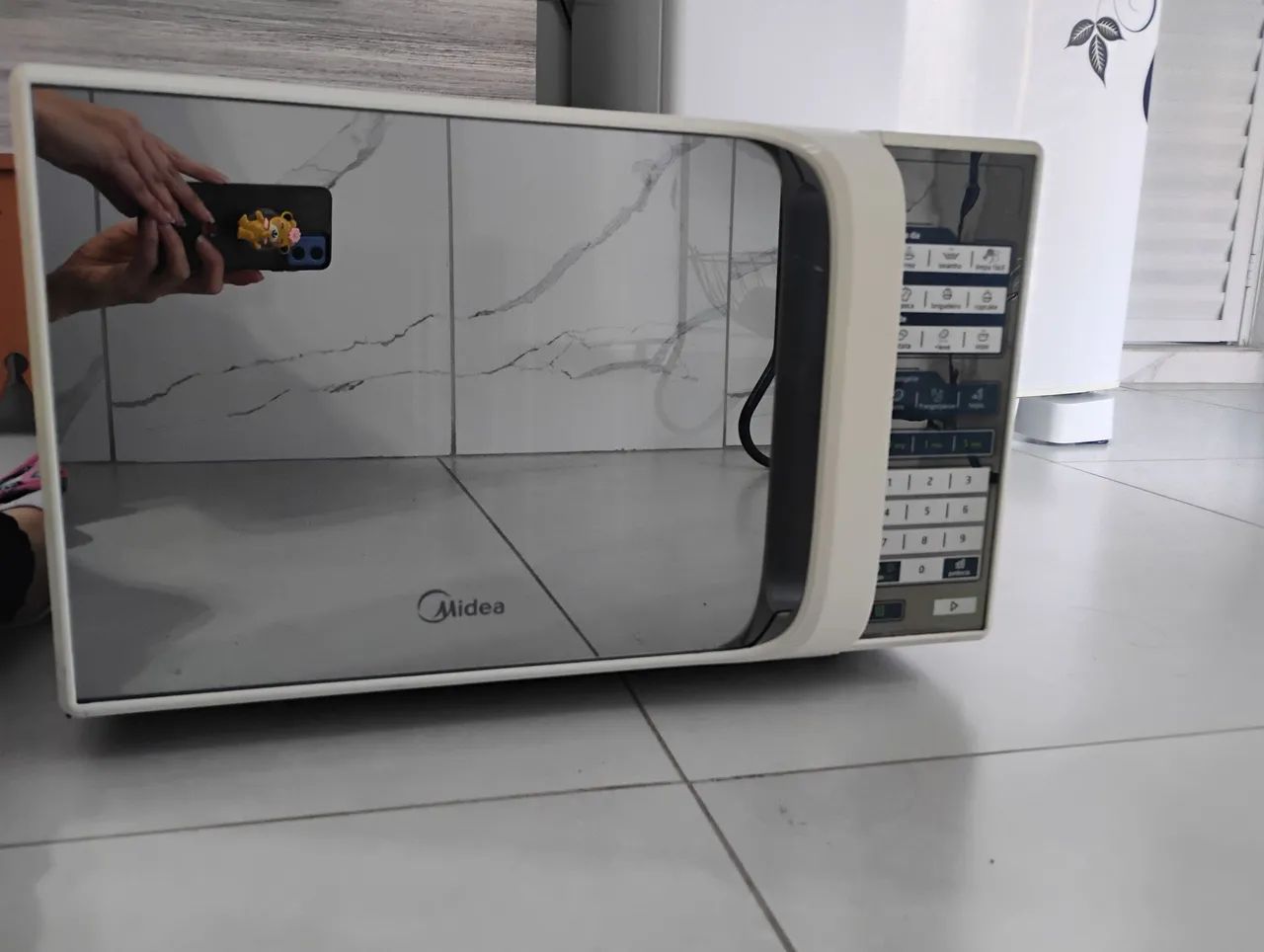 Microondas Midea 31 lt