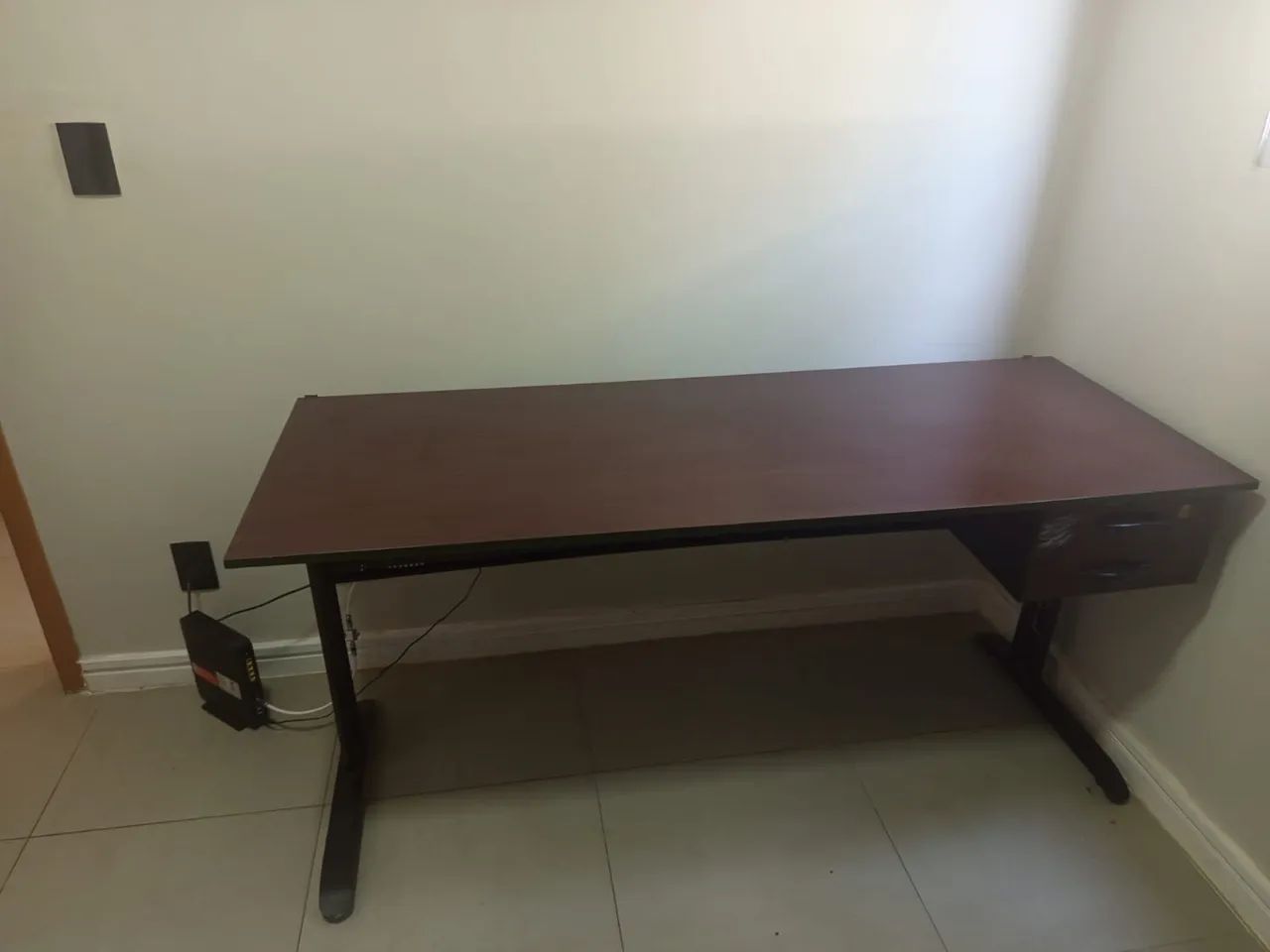 VENDO MESA DE ESCRITÓRIO  - Foto 2