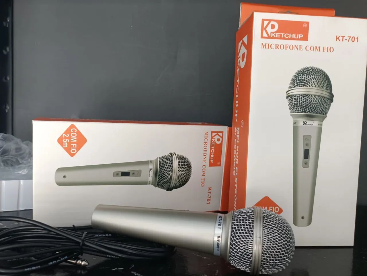 Microfone com fio 2 metros promoção 