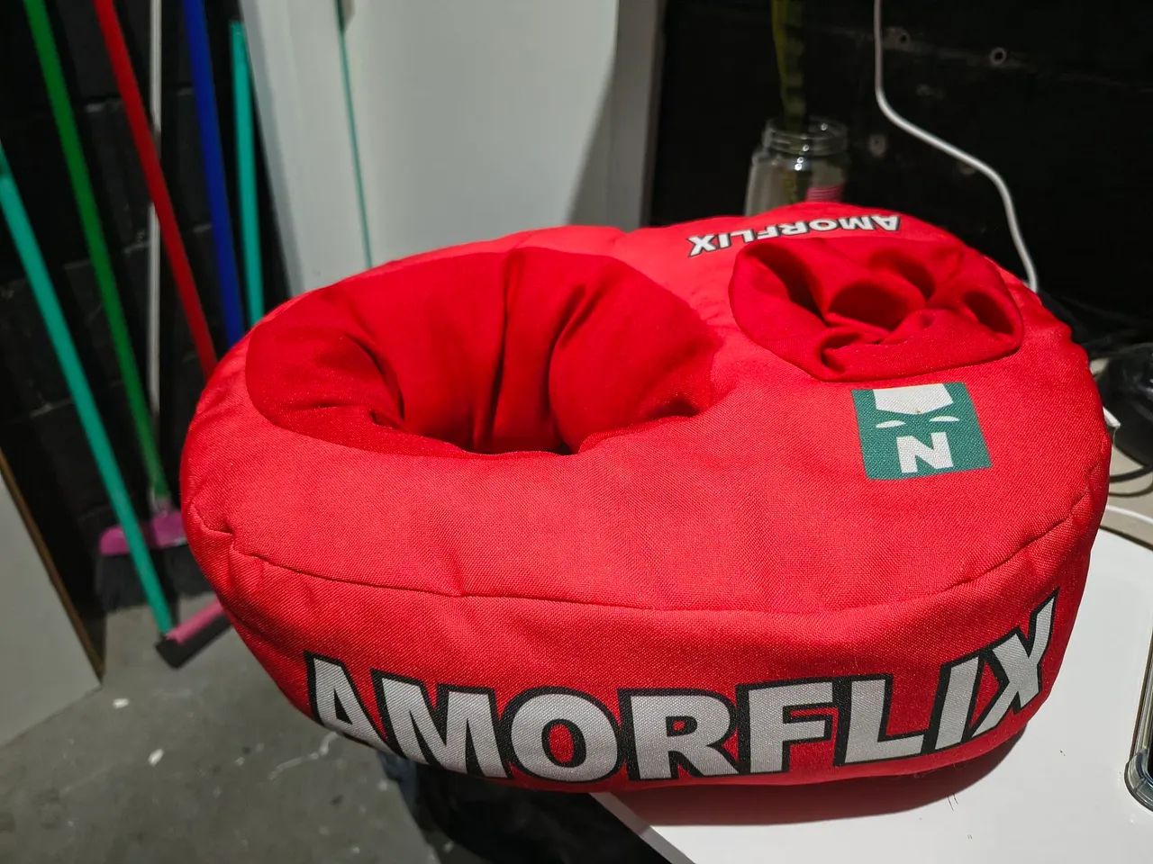 Almofada porta-pipoca vermelha  - Foto 3