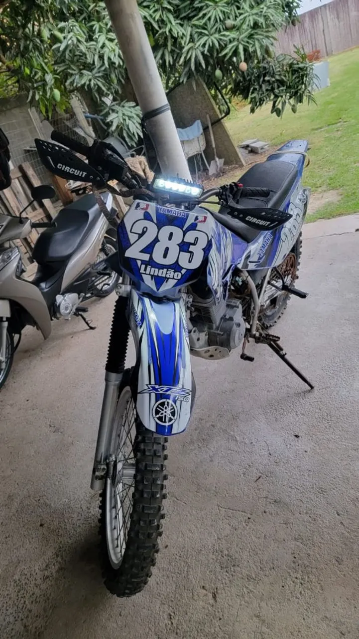 Motos Yamaha XTZ 2003 no Brasil