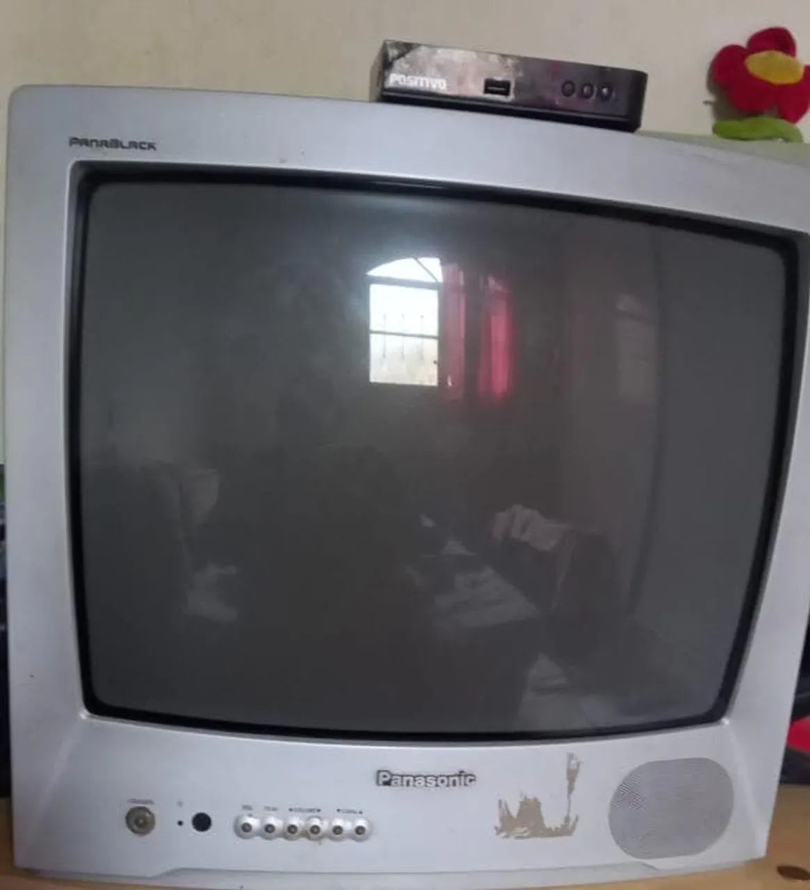 Televisão antiga 