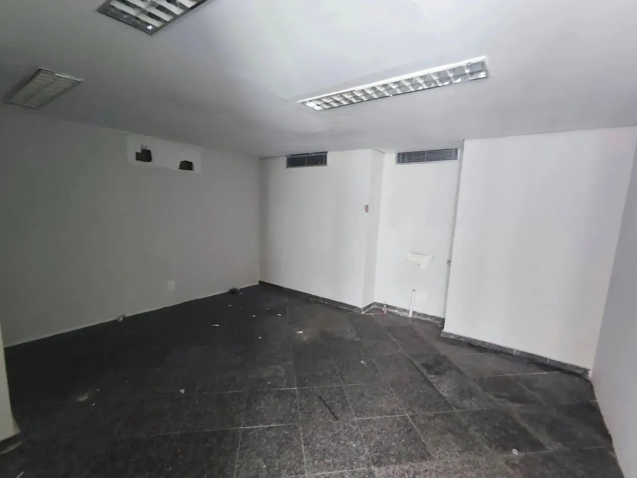 Comercial para vender e alugar em rua pública, BARRA, Salvador, BA - Foto 8