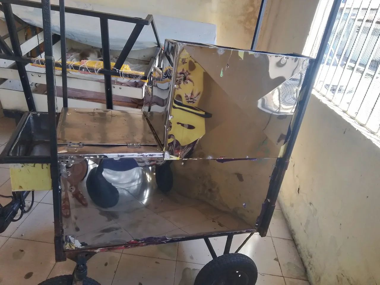 Vendo ou troco carrinho de açaí  - Foto 2