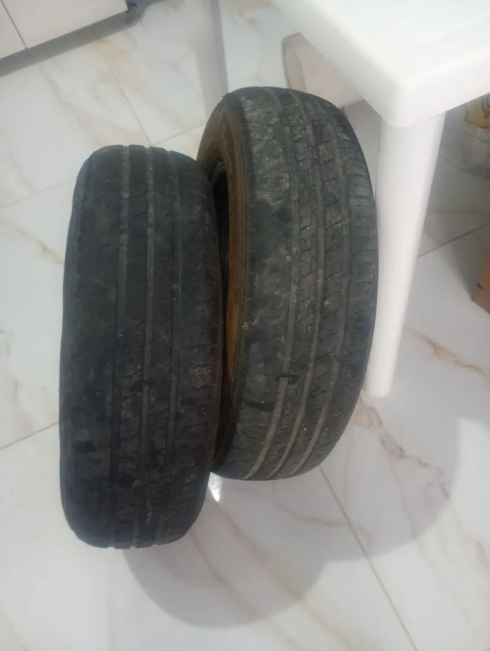 Pneus usado aro 14 175/75