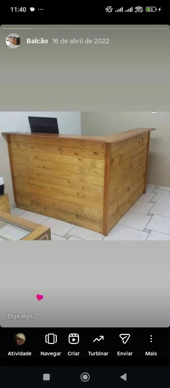 Balcão para comércio de madeira rústico