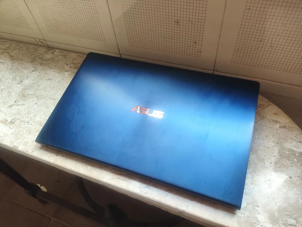 Asus Zenbook Core i7 16gb Ram Tela FHD (Ultrabook) - Notebooks Asus Zenbook Core i7 16gb Ram Tela FHD (Ultrabook) - Notebooks