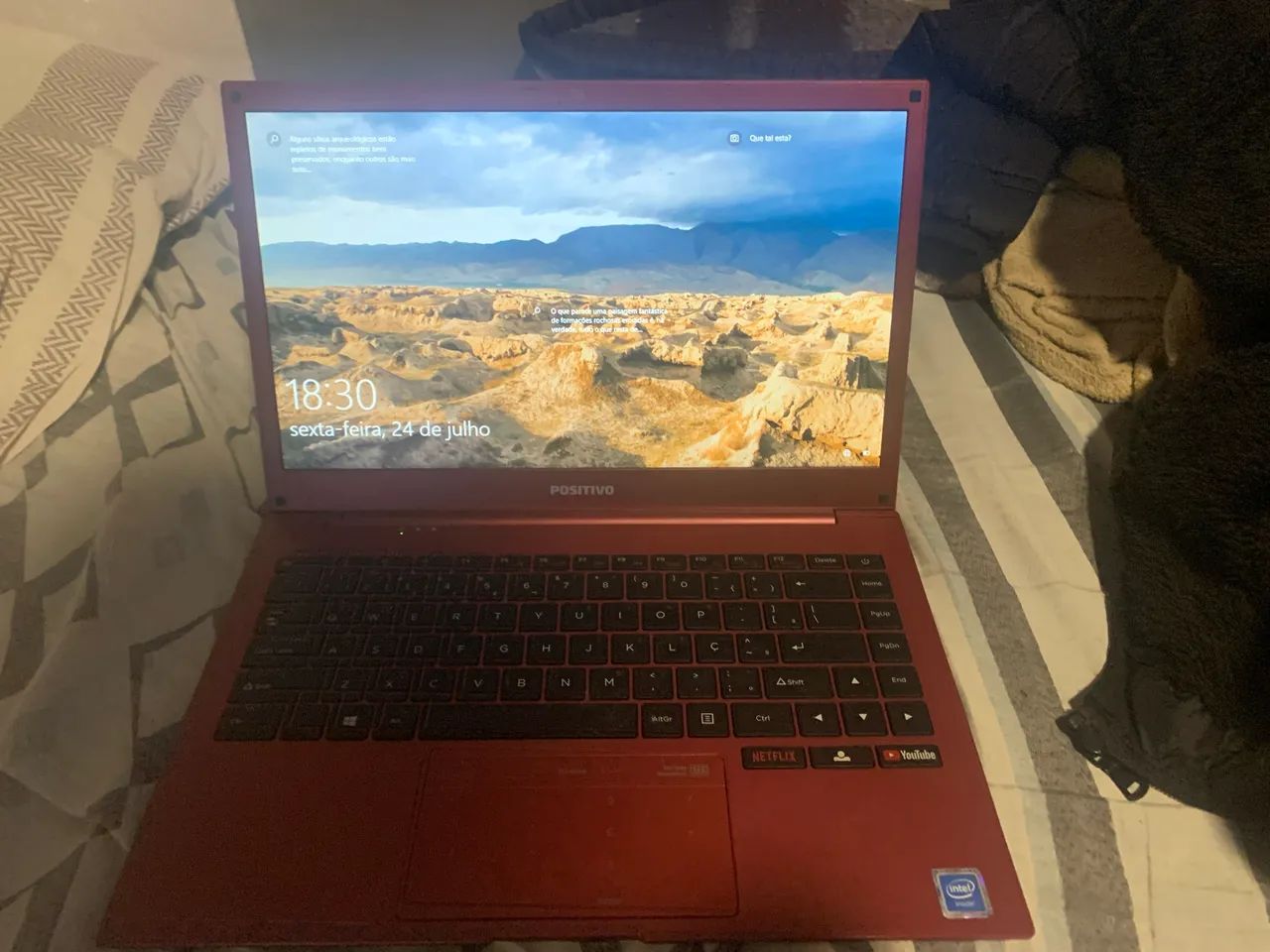 Vendo notebook positivo 4GB de Ram processador intel celeron com windons ativado  - Foto 4
