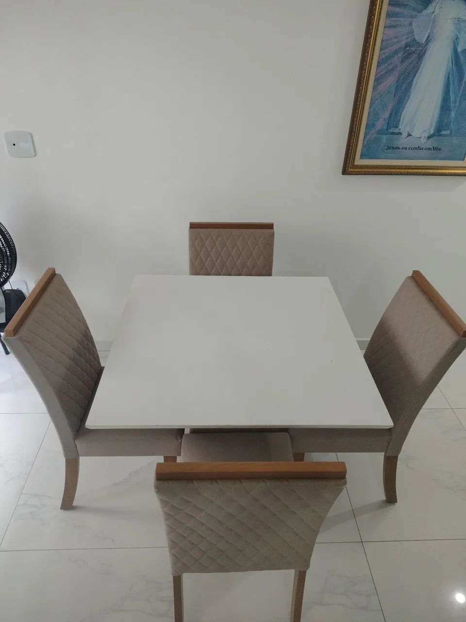 Mesa de 4 lugares