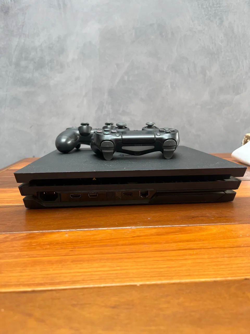PS4 Pro - Único Dono | Excelente Estado - Foto 5
