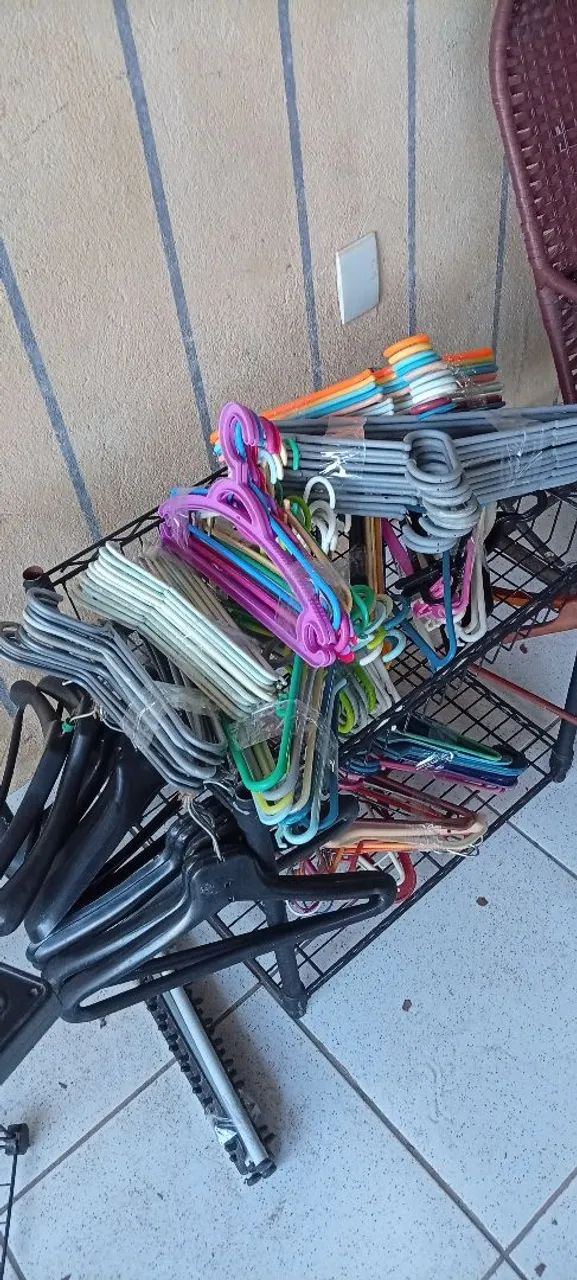 Cabides lote variado - Foto 2