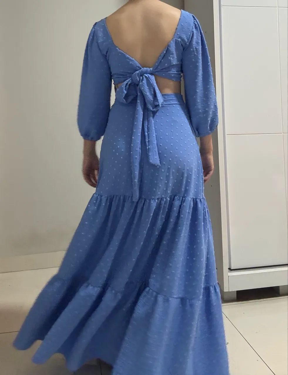 Conjunto saia longa e cropped texturizado em poá