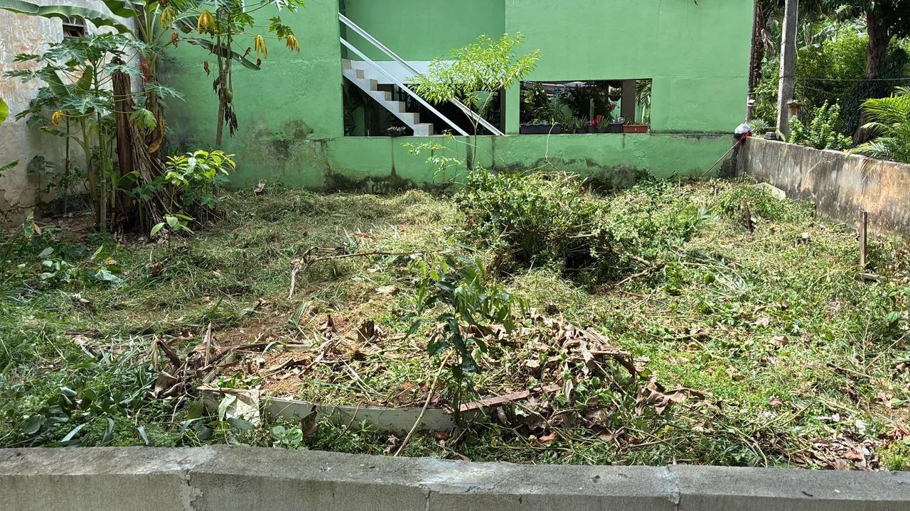 Vendo lote próximo ao centro de Iconha