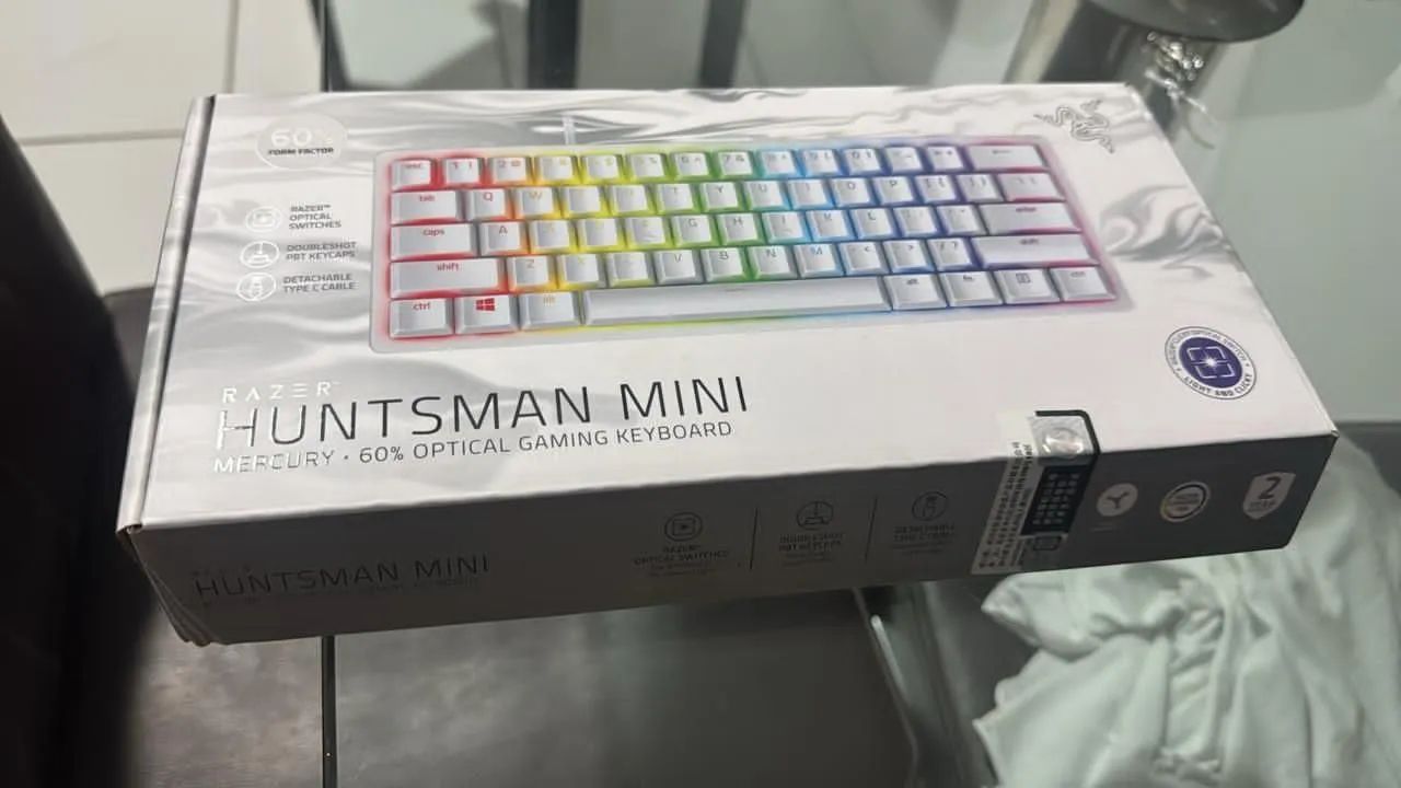 RAZER HUNTSMAN MINI MERCURY TECLADO GAMER 60%