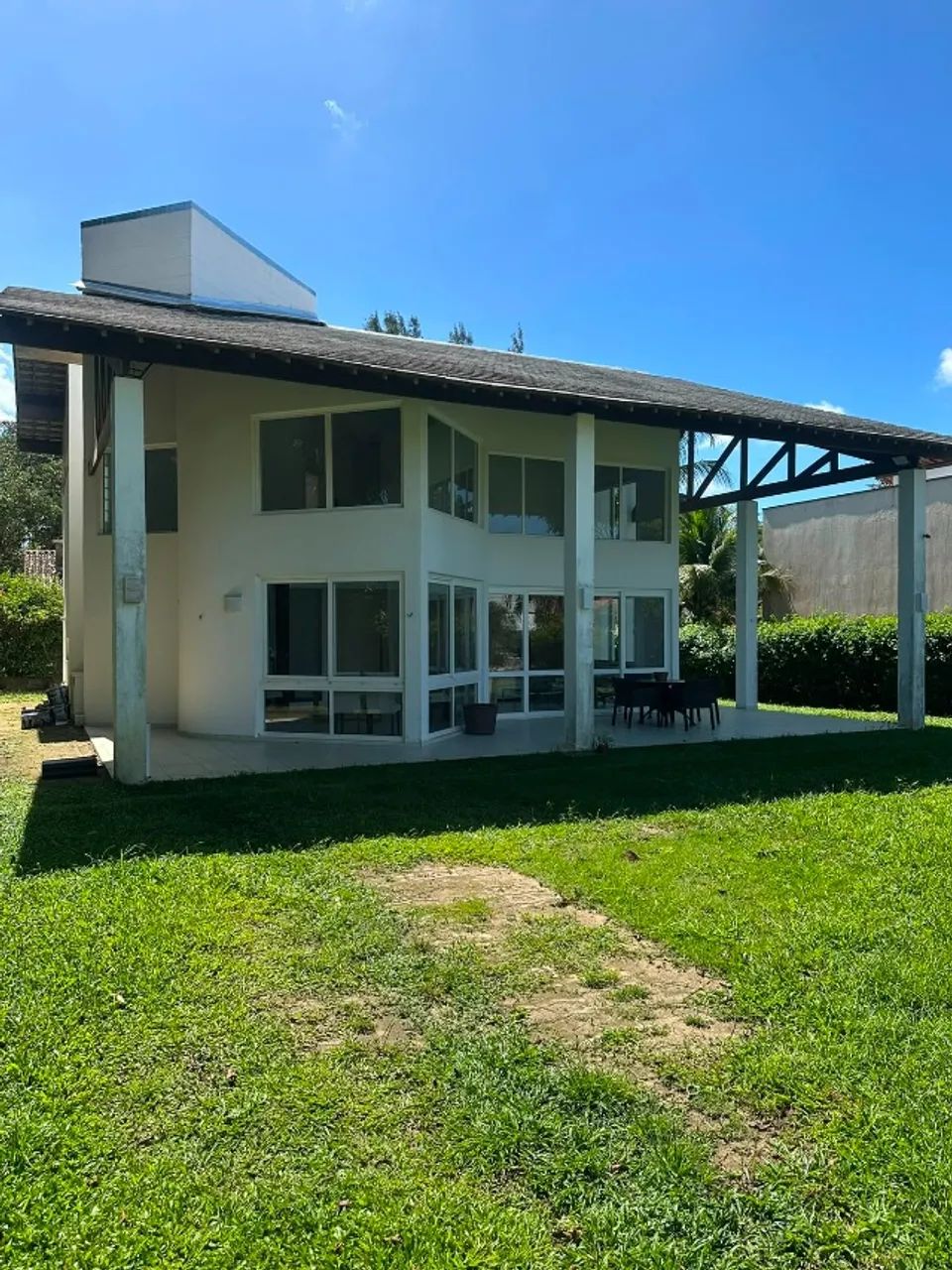 Excelente casa 04 quartos em condomínio
