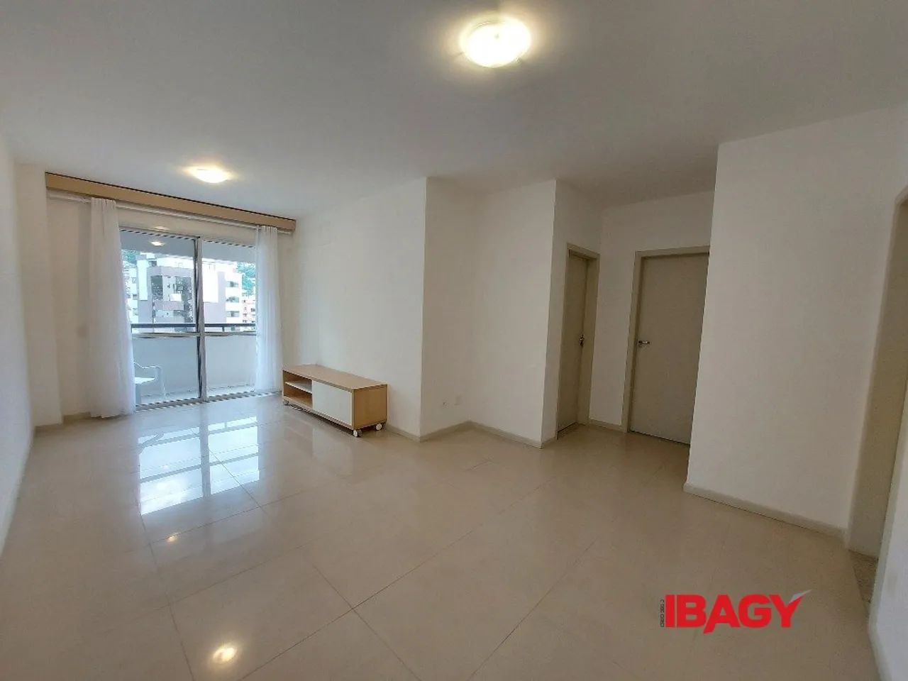 Excelente Apartamento 2 dormitório(s) em Centro - Florianópolis - Foto 3