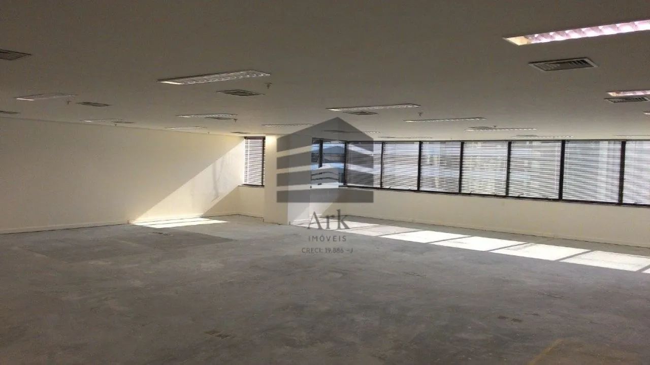 Sala comercial para alugar 5 vagas de garagem