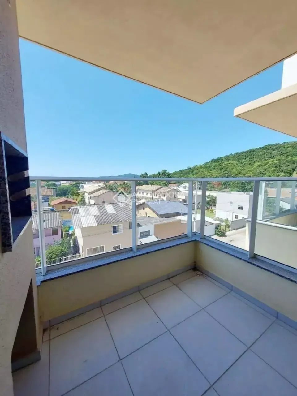 Imóvel para venda tem 57 metros  com 2 quartos (01 suite) em Vargem Grande - Florianópolis