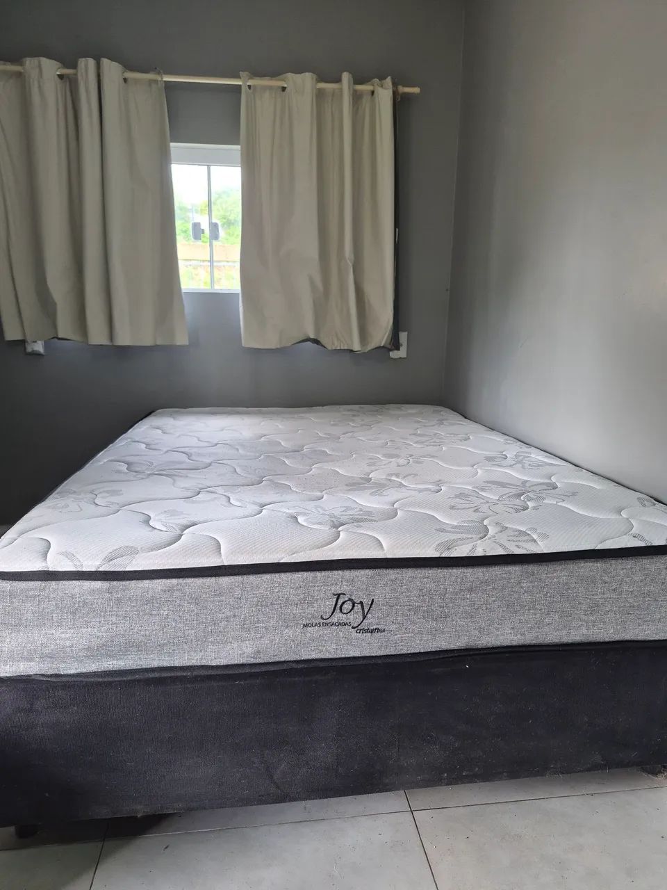 Cama box casal