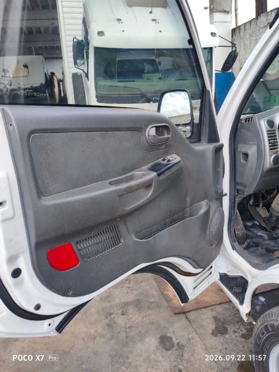 Kia bongo 2019 - Foto 3