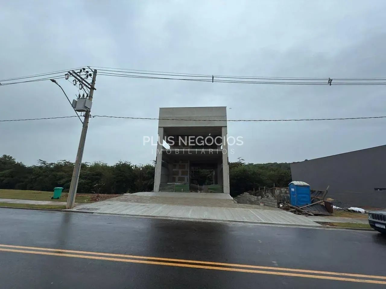 Galpão Comercial | Locação | Alphaville Nova Esplanada | 464 m²