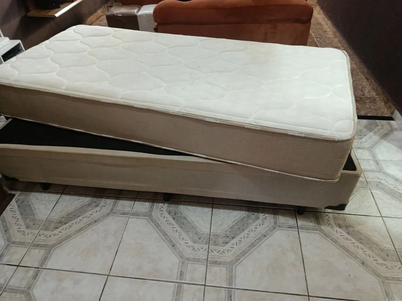 Cama box mas colchão  - Foto 3