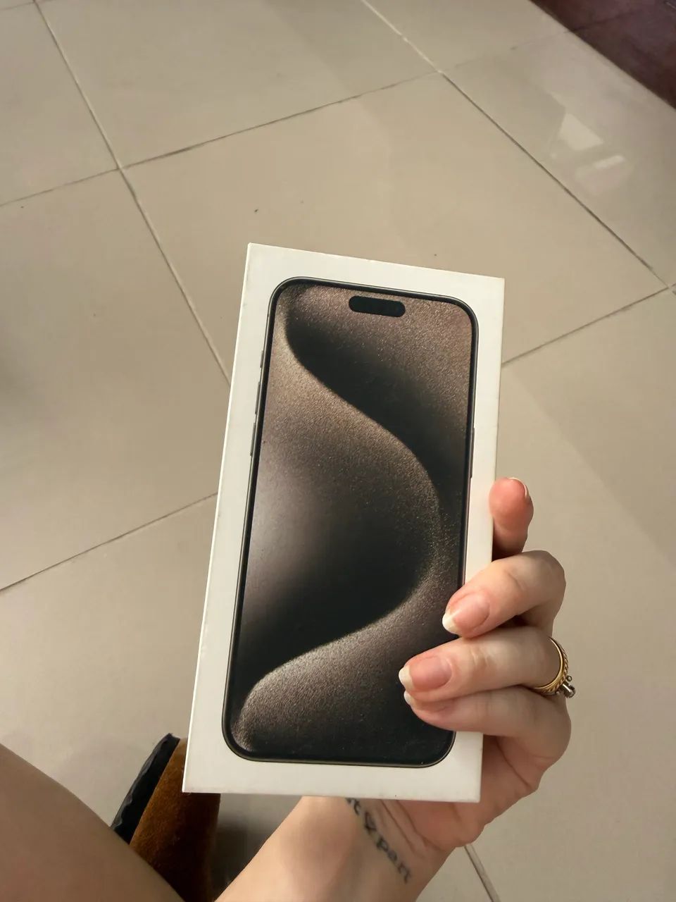 iPhone 15 Pro Max - Foto 4