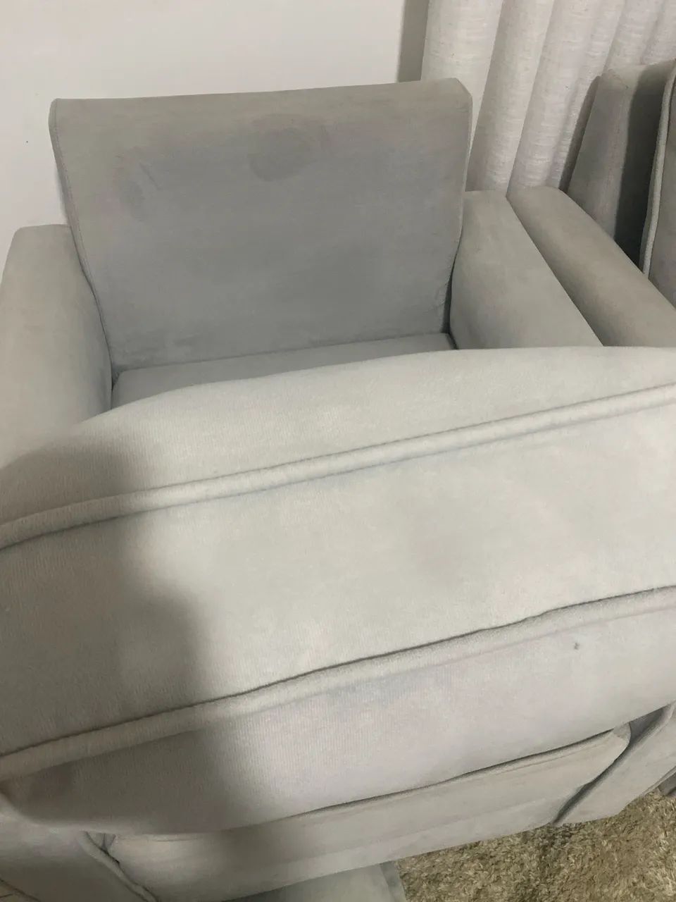 2 Poltronas Suede Cinza - Foto 4