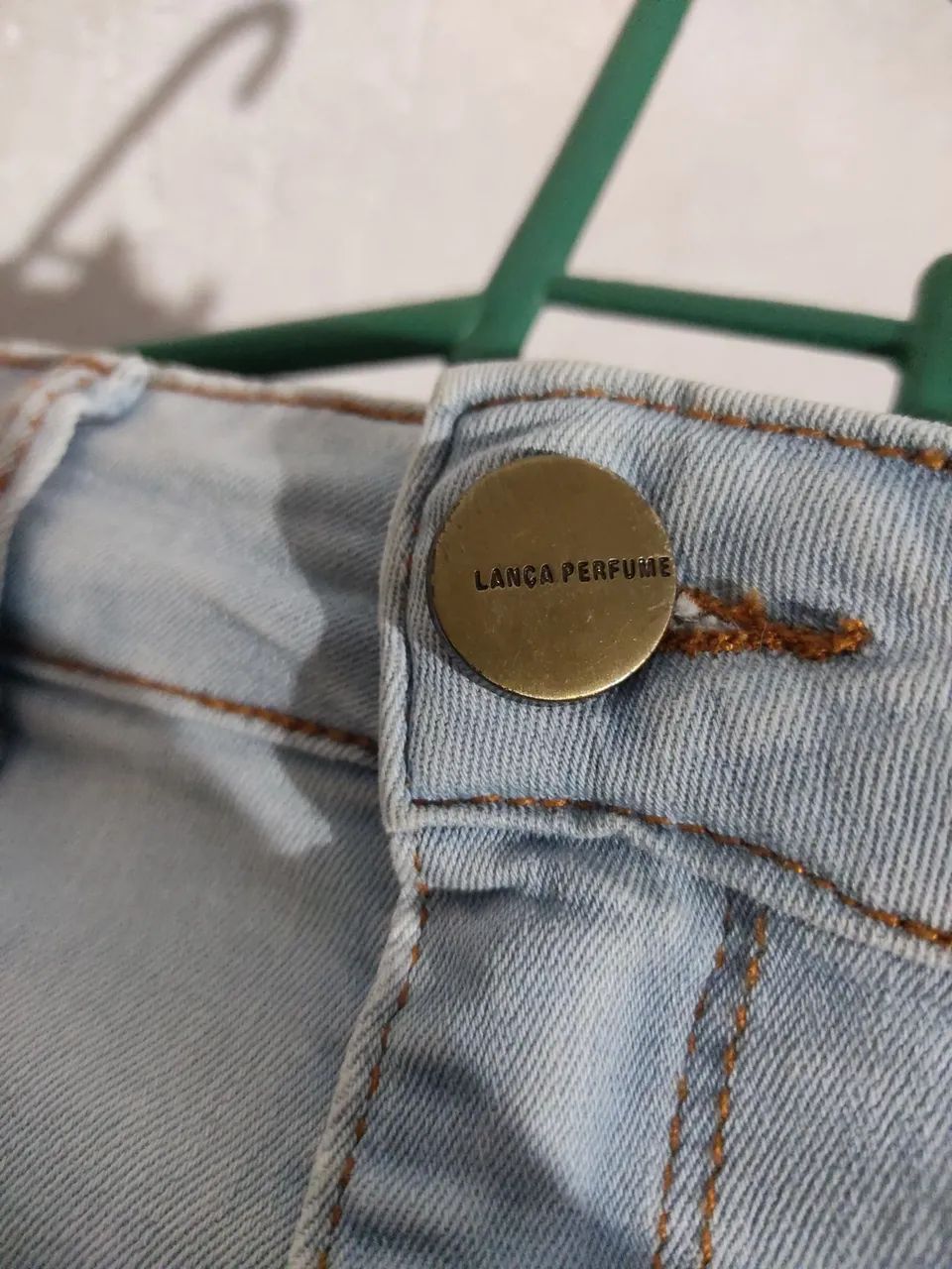 Cal ça Lança Perfume semi nova  - Foto 2