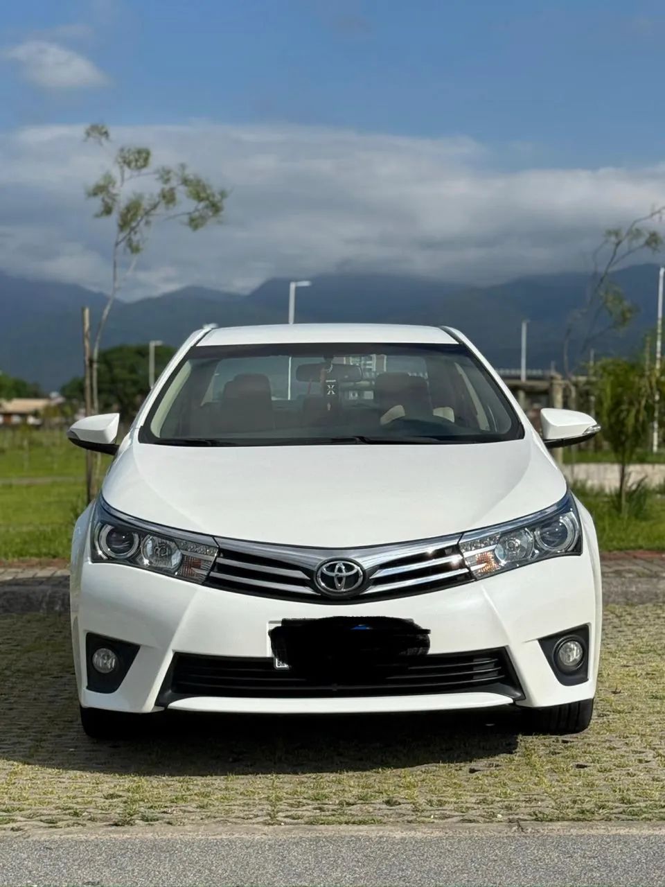 Toyota Corolla Altis 2.0 Flex 16V Aut. 2017 - Foto 2