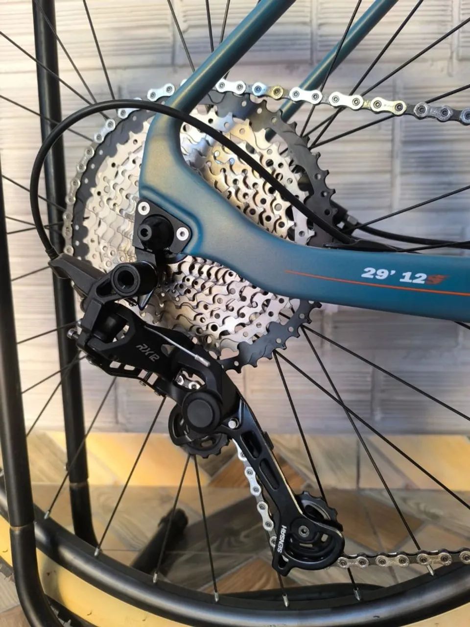 Bicicleta Phoenix Carbono Importada  - Foto 3