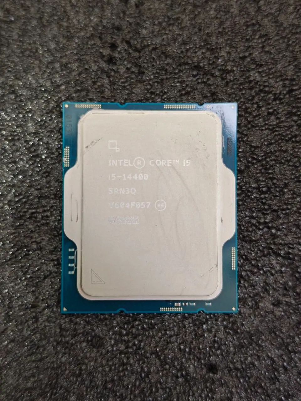 Processador Intel Core i5-14400 (LGA1700, 14ª Gen, Vídeo Integrado) - Excelente Estado 