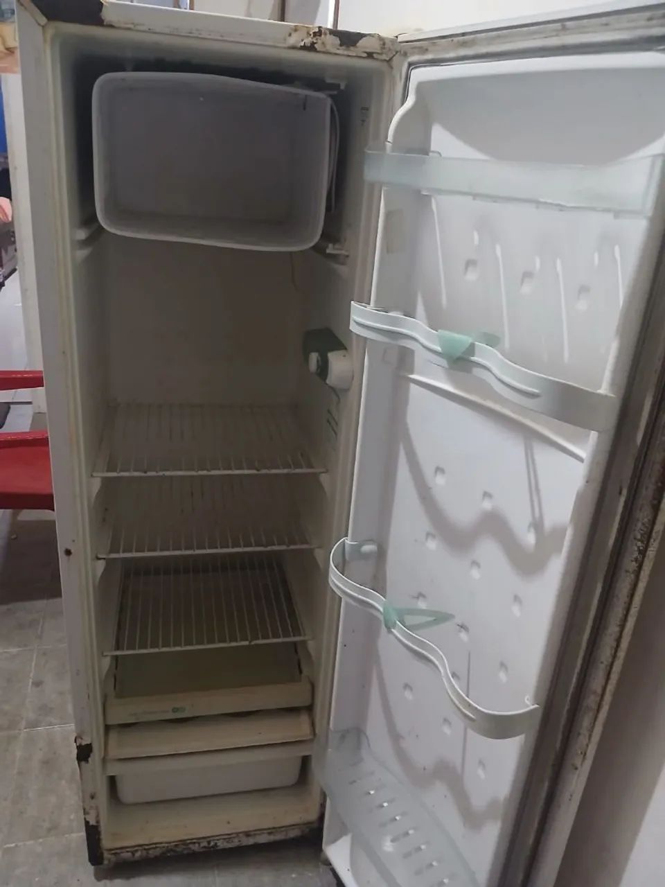 vendo geladeira usada
