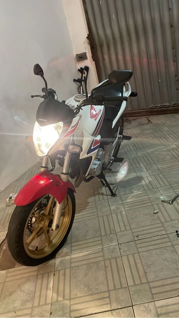 CB300R 2014/15 - Foto 10