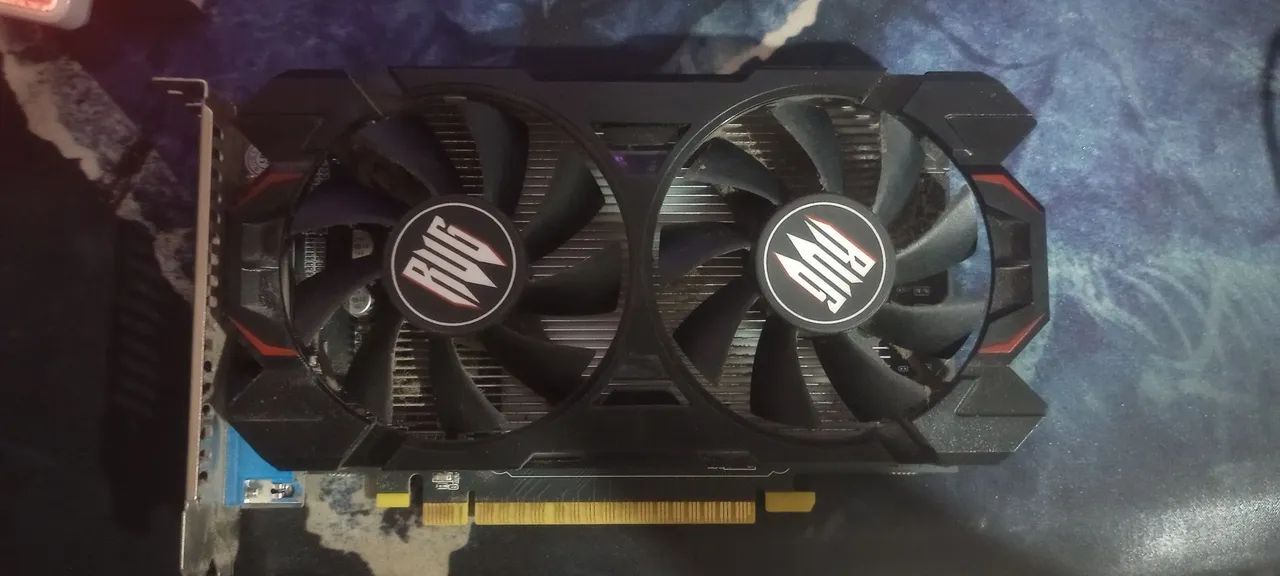 GTX 750 4GB - Foto 2