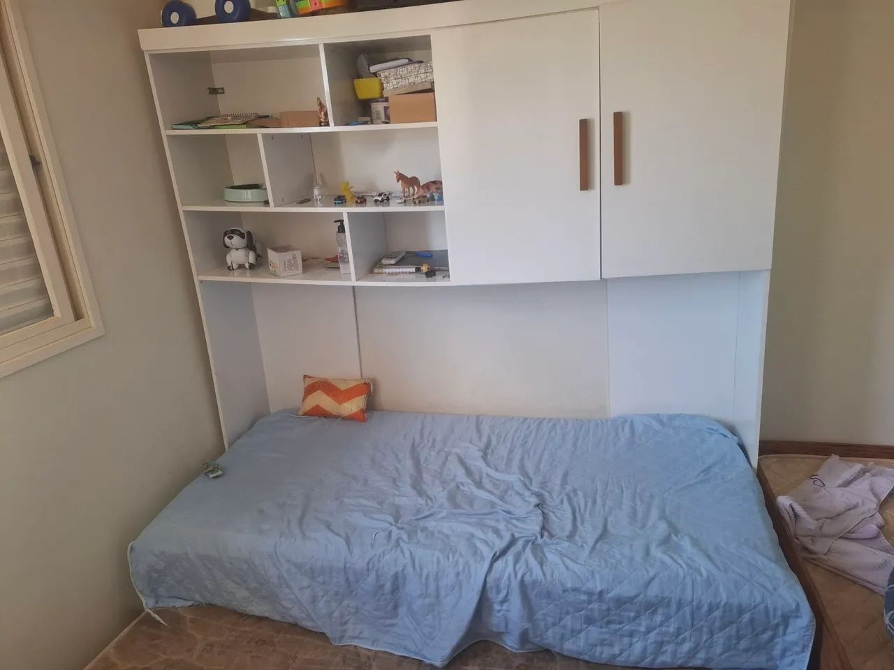 Armario com bicama solteiro