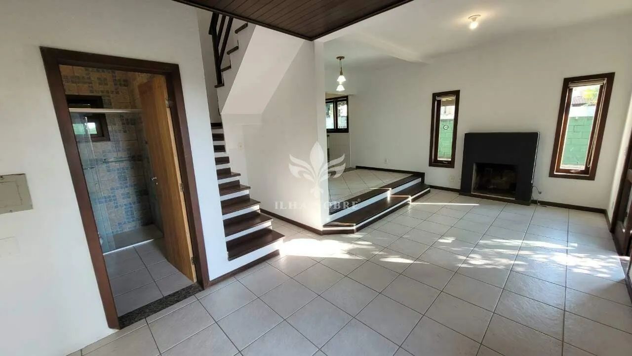 Casa para Alugar com 3 Quartos sendo 1 Suíte Master no Canto da Lagoa, Florianópolis com 2 - Foto 5