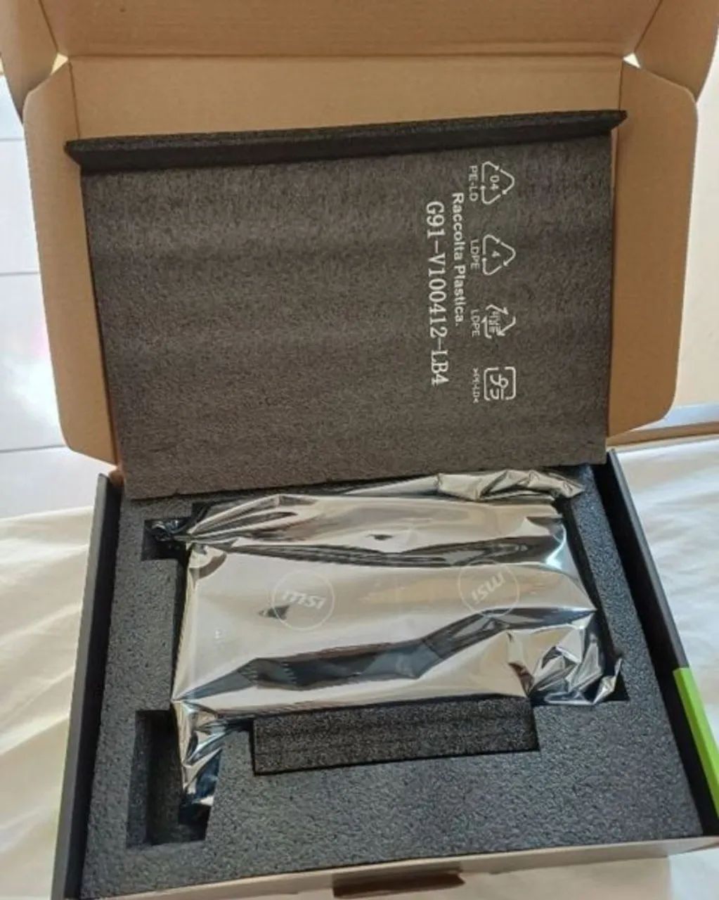 Vendo RTX 4060 VENTUS 2x BLACK OC MSI - Foto 2