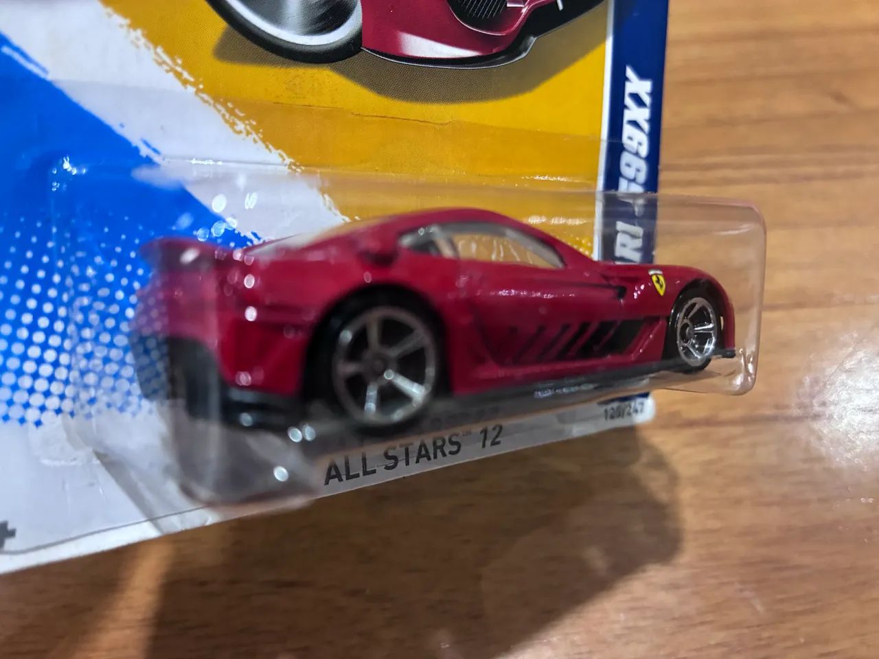 Hot Wheels Ferrari 599XX Vermelha  - Foto 2