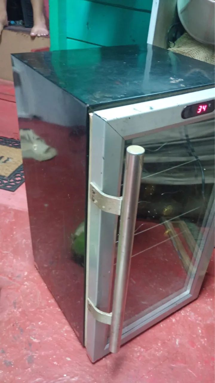 Vendo frigobar 