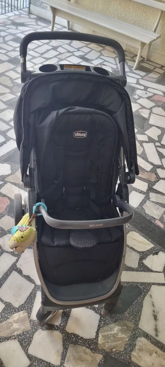 Carrinho de Bebê Chicco Bravo