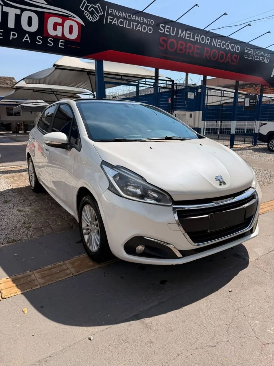 Peugeot 208 208 Allure 1.6 Flex 16V 5p Aut. 2017