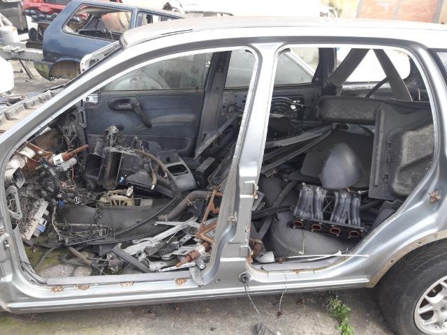 Caixa de Ar Lateral Gm Corsa Wagon