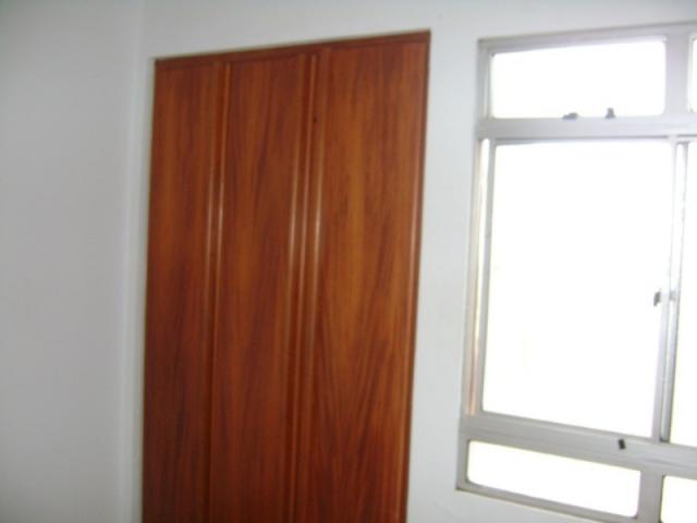 Apartamento 2 quartos 2 banheiros 2 garagem - Foto 4