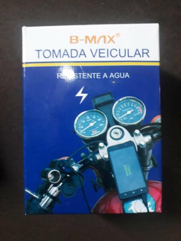 Tomada impermeável para motos