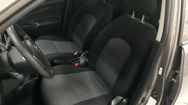 Nissan Versa 1.0 Conforto Espaço e Muita Economia, Financio Sem Entrada !! - Foto 5